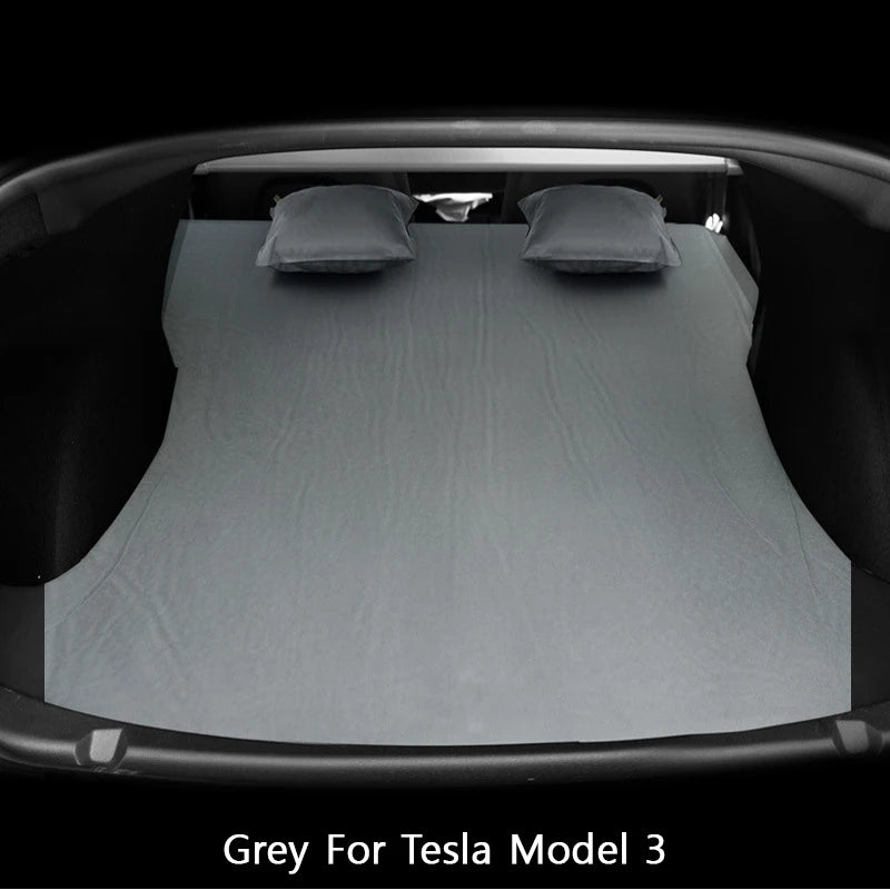 Oppustelig luftmadras til Tesla Model Y/3